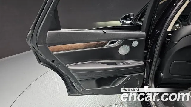 Genesis G80 RG3 — Фото автомобиля 14