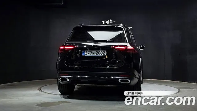 Mercedes-Benz GLE-Class — Фото автомобиля 4