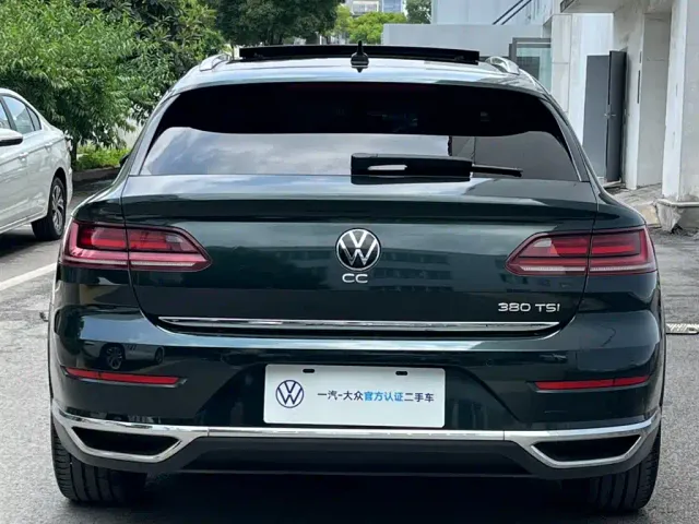 Volkswagen CC — Фото автомобиля 18