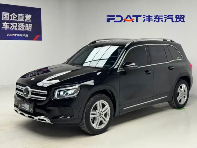 Фотография автомобиля — Mercedes-Benz GLB-Class