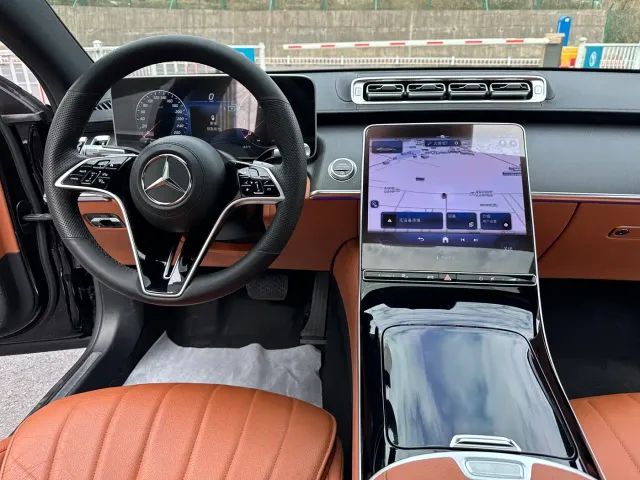Mercedes-Benz S-Class — Фото автомобиля 11