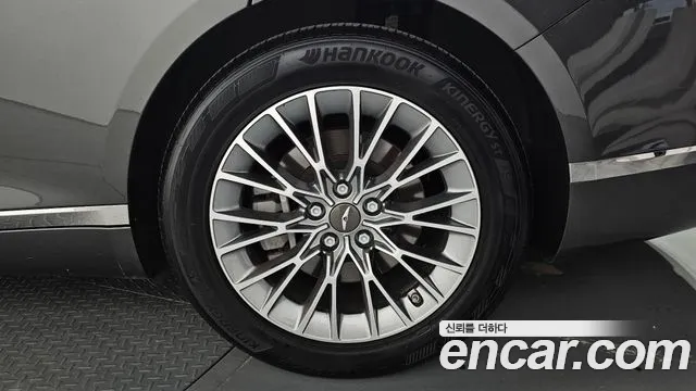 Genesis G80 RG3 — Фото автомобиля 21