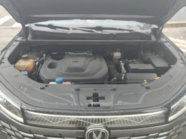 Changan CS75 Plus — Фото автомобиля 10