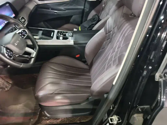 Chery Tiggo 9 C-DM — Фото автомобиля 14