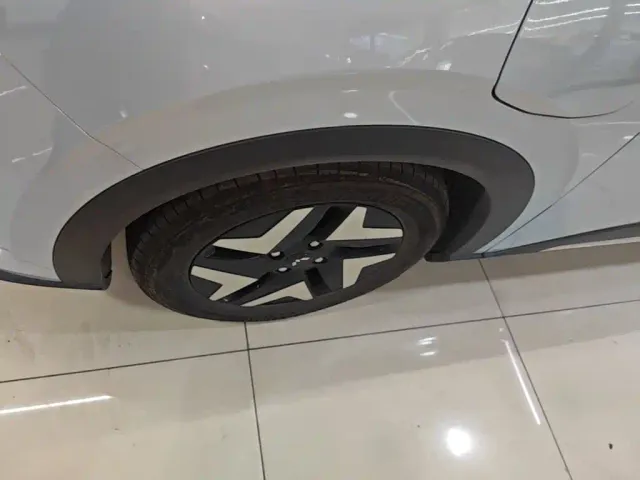 Wuling Bingo S — Фото автомобиля 22
