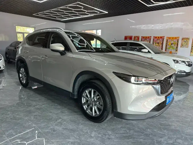 Mazda CX-5 — Фото автомобиля 3
