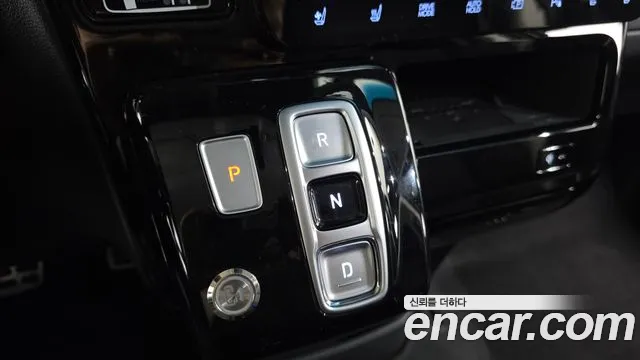 Hyundai Staria — Фото автомобиля 9