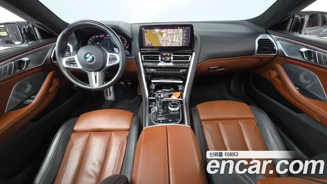BMW 8 Series G15 — Фото автомобиля 7