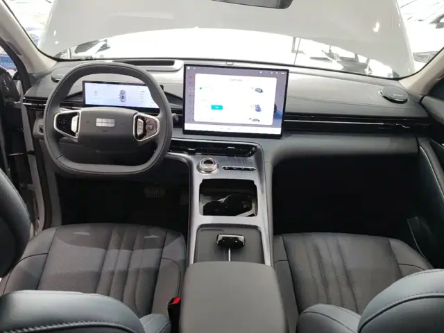 Geely Galaxy E5 — Фото автомобиля 5