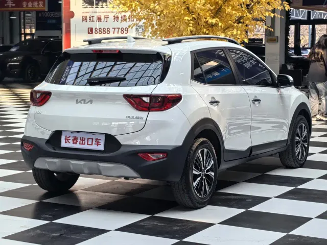 Kia KX1 — Фото автомобиля 4
