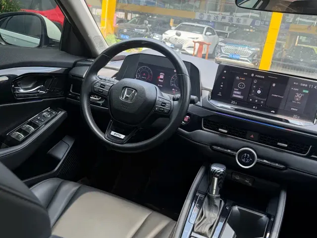 Honda Inspire — Фото автомобиля 6