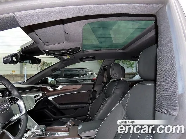 Audi A7 4K — Фото автомобиля 15