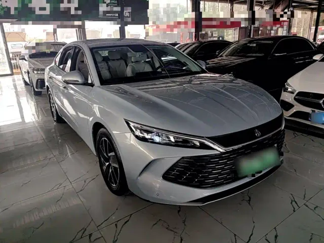 BYD Qin L — Фото автомобиля 3