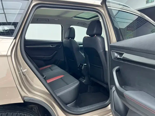 Skoda Karoq — Фото автомобиля 20