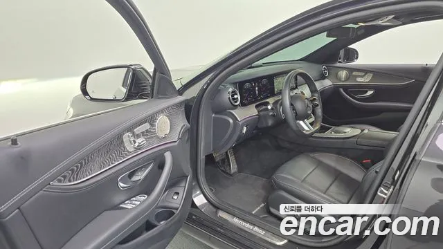 Mercedes-Benz E-Class W213 — Фото автомобиля 15