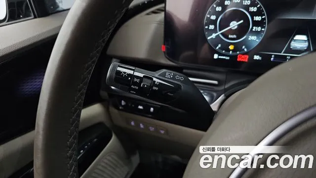 Kia Canival Carnival 4 поколение Бензин 7 мест Hi-Limousine — Фото автомобиля 19