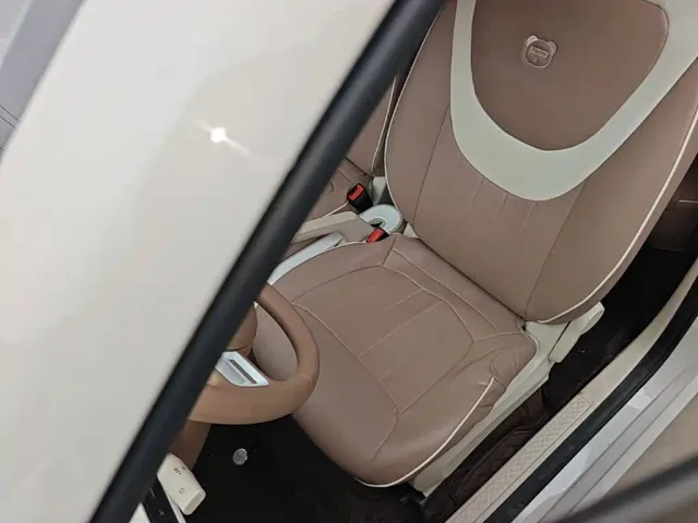 Wuling Hongguang Mini EV — Фото автомобиля 14