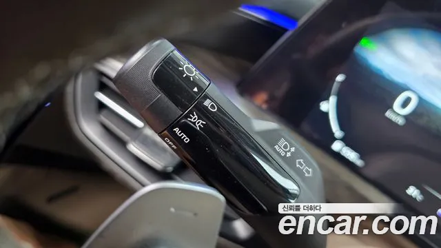 Kia K8 K8 Hybrid — Фото автомобиля 30