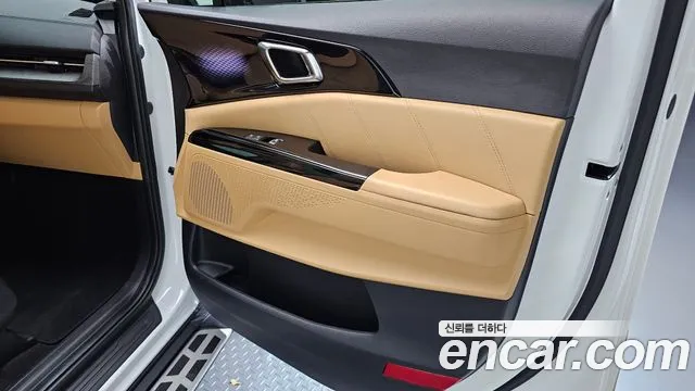 Kia Carnival 4th Gen — Фото автомобиля 14