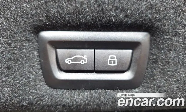 BMW 7 Series G70 — Фото автомобиля 24