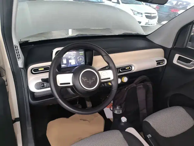 Wuling Hongguang Mini EV — Фото автомобиля 9