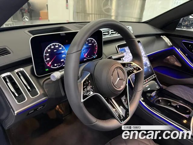Mercedes-Benz S-Class — Фото автомобиля 15