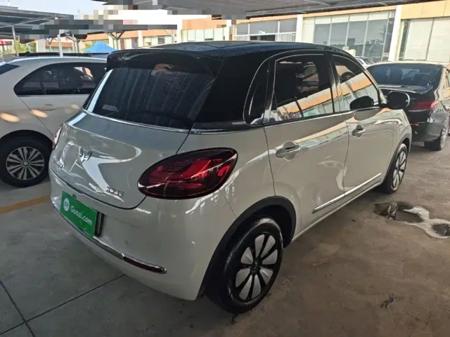 Wuling Bingo — Фото автомобиля 6