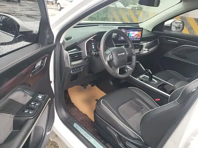 Haval H6 — Фото автомобиля 15