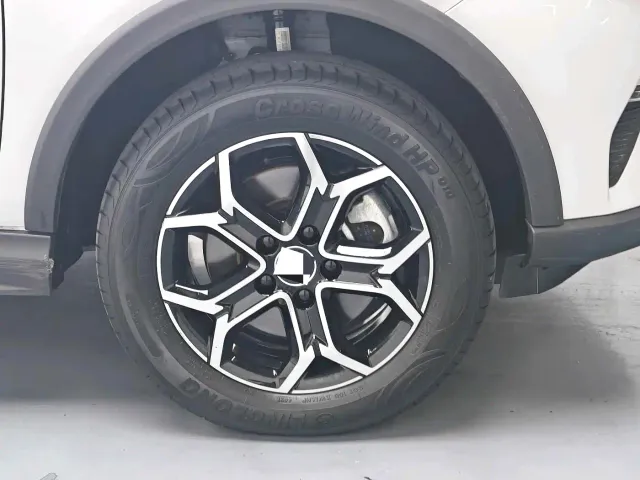 BYD Yuan Pro — Фото автомобиля 4