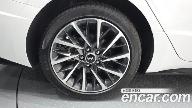 Hyundai Sonata Sonata (DN8) 1.6 Turbo — Фото автомобиля 5