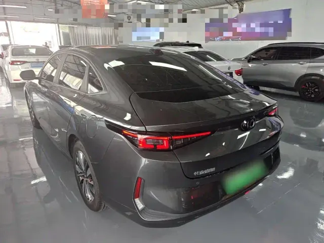 Changan Qiyuan A05 — Фото автомобиля 4