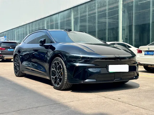Zeekr 007 GT — Фото автомобиля 3