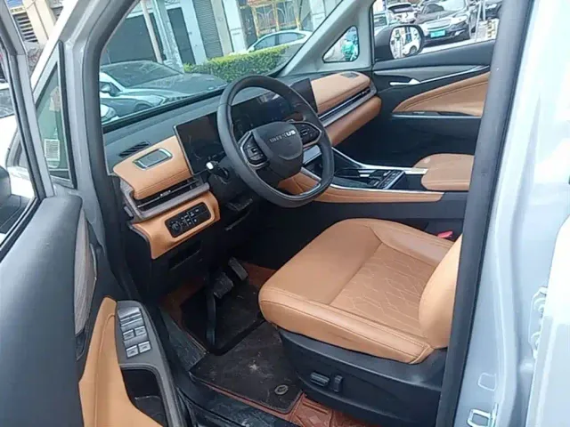 Maxus G50 PHEV — Фото автомобиля 15