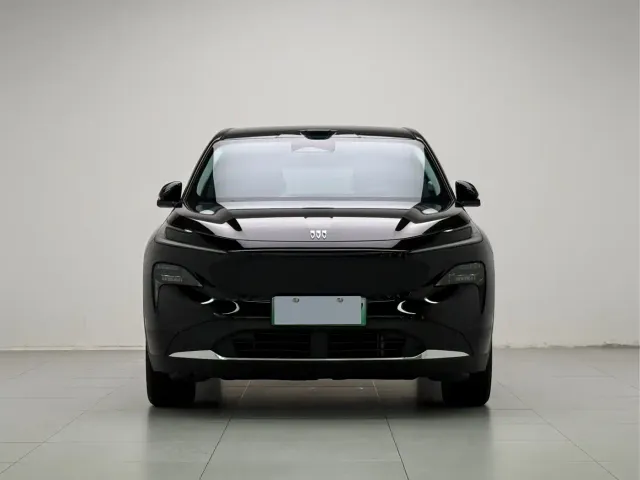 Buick Zhijing E7 — Фото автомобиля 2
