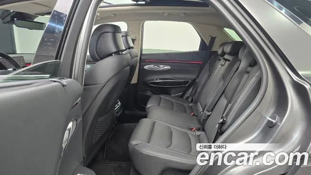 Genesis GV70 3.5T Бензин AWD — Фото автомобиля 12