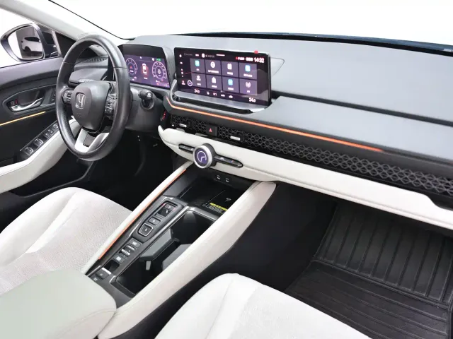 Honda Accord — Фото автомобиля 16