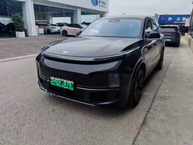 Фотография автомобиля — Li Auto L8