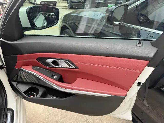 BMW 3 Series — Фото автомобиля 22