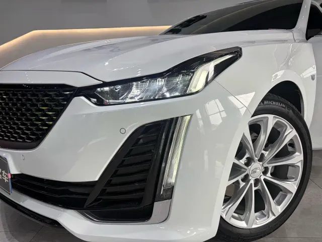 Cadillac CT5 — Фото автомобиля 7