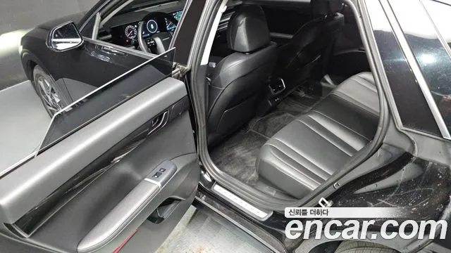 Hyundai Grandeur Grandeur (GN7) — Фото автомобиля 25