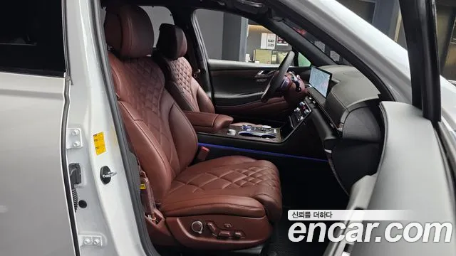 Genesis GV80 2.5T Бензин AWD — Фото автомобиля 4