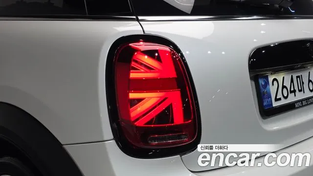 MINI Cooper — Фото автомобиля 8
