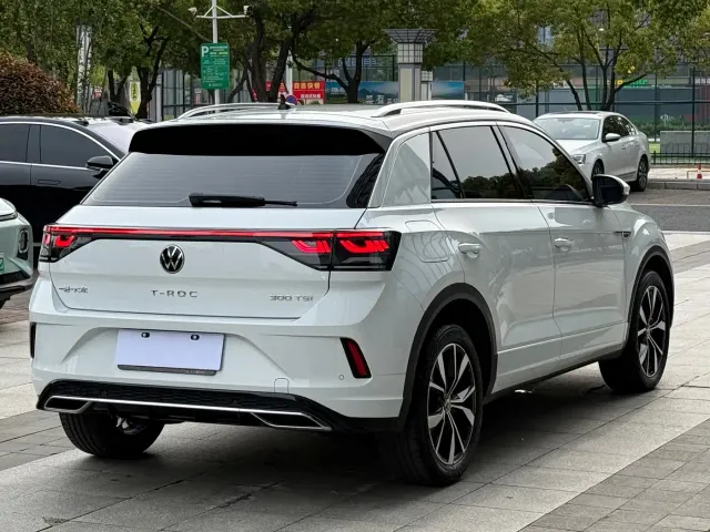 Volkswagen T-Roc — Фото автомобиля 7