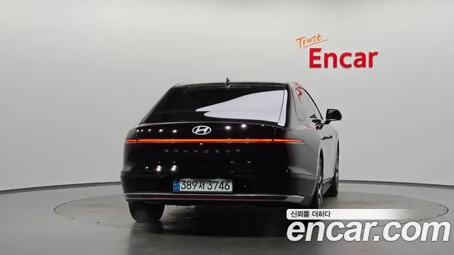 Hyundai Grandeur — Фото автомобиля 4