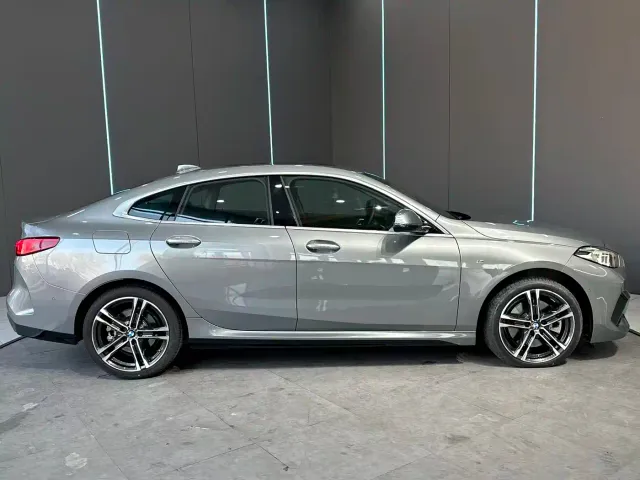 BMW 2 Series — Фото автомобиля 5