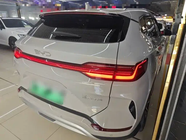 BYD Song PLUS — Фото автомобиля 6