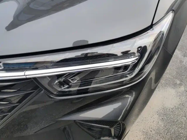 Roewe RX5 — Фото автомобиля 5