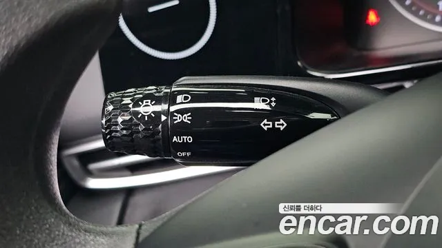 Hyundai Avante CN7 — Фото автомобиля 21