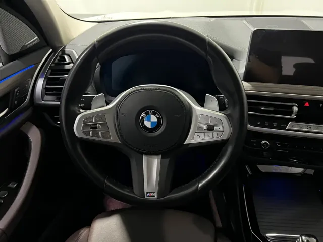 BMW X3 — Фото автомобиля 12