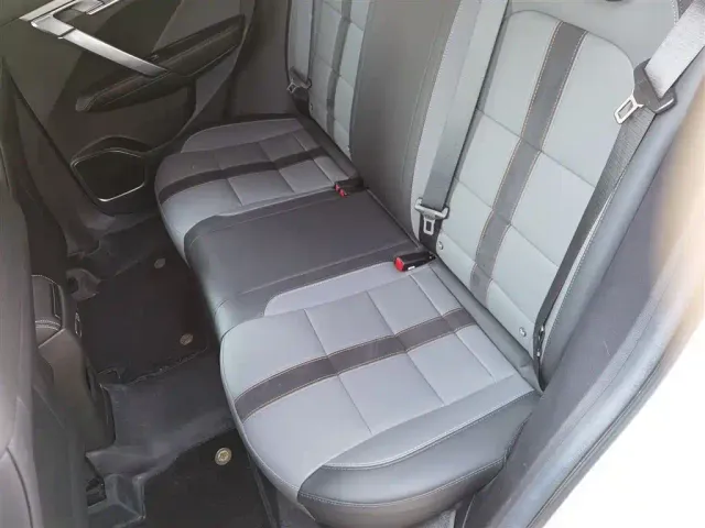 Geely Binyue — Фото автомобиля 2